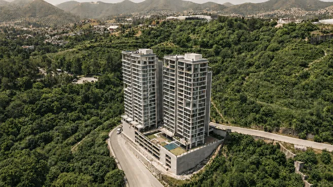 Vista aérea de las torres residenciales de Realeza Bosque Real
